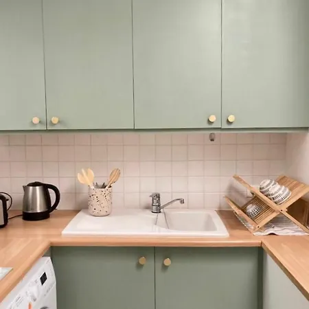 35 Quadratmeter Grosses Neben Dem Place Vendome By Interhome Paris