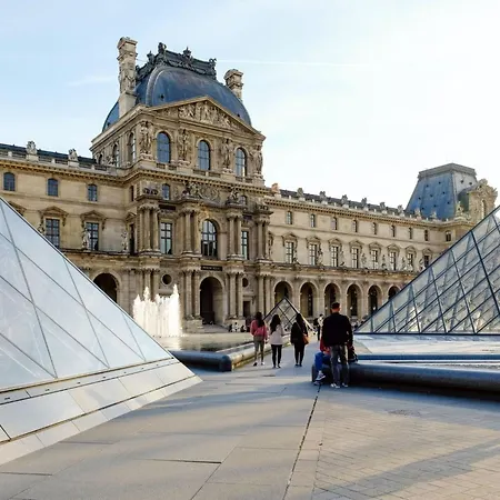 35 Quadratmeter Grosses Neben Dem Place Vendome By Interhome Paris
